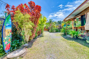 Colibri Ecolodge 3 minutes walk to beach and town